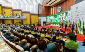 A Dar es Salam, Kayi Mivedor pr&eacute;sente le Togo comme la porte d&rsquo;entr&eacute;e de l&rsquo;Afrique de l&rsquo;Ouest