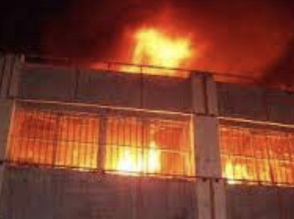 A fire broke out at Lomé’s biggest market last night