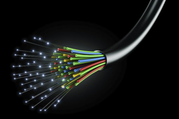 Togo: New decree makes deploying fiber optics compulsory for some construction projects