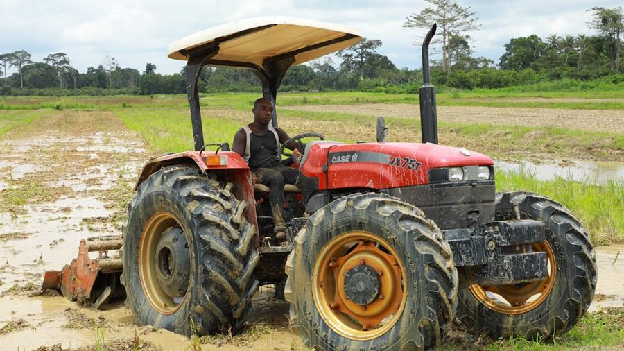 togo-la-boad-porte-a-60-milliards-fcfa-son-appui-au-programme-de-mecanisation-agricole