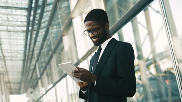 A l’aéroport de Lomé, l’application de contact tracing « Togo Safe » permettra de tracer les passagers