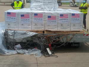 Le Togo re&ccedil;oit 117 000 nouvelles doses de Pfizer offertes par les Etats Unis