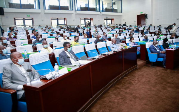Finances Publiques : Le Parlement valide les dépenses budgétaires du Togo, de 2016 à 2019