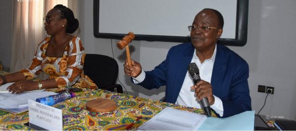 Plateaux Region Approves 841.7M CFA Franc 2026 Budget, 73% For Investment