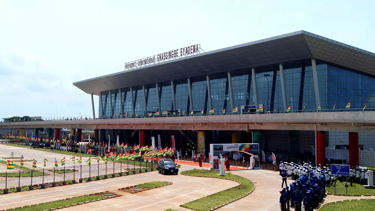 L'a&eacute;roport de Lom&eacute;, 2&egrave; meilleur trafic passagers de l'Uemoa en 2020