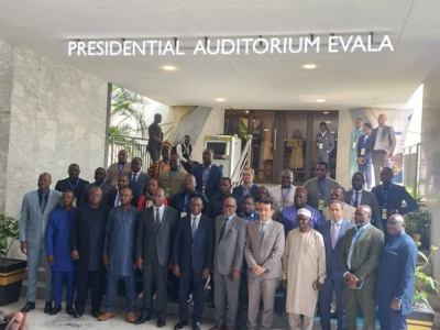 togo-les-entrepreneurs-du-btp-misent-sur-les-groupements-pour-gagner-en-competitivite