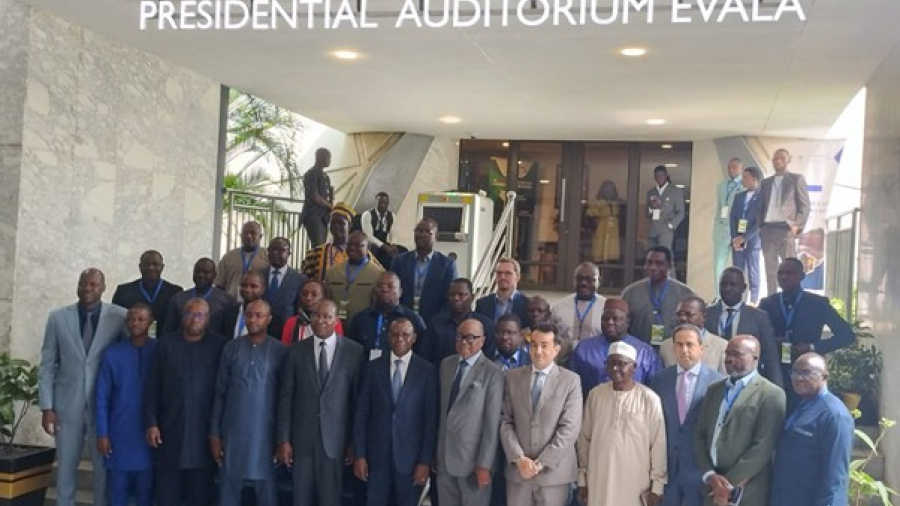 togo-les-entrepreneurs-du-btp-misent-sur-les-groupements-pour-gagner-en-competitivite