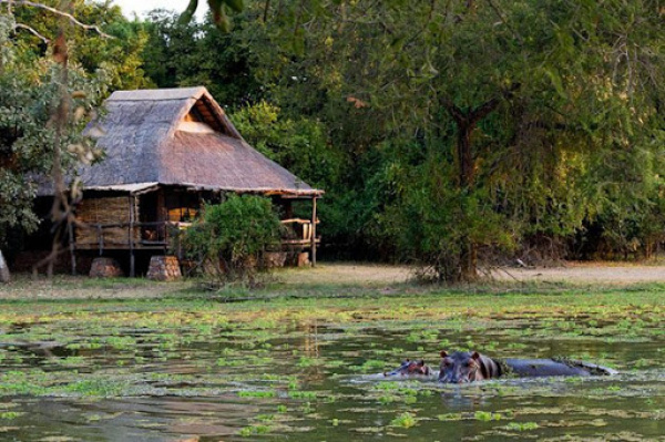 Government plans a new eco-tourism project in the Akebou prefecture