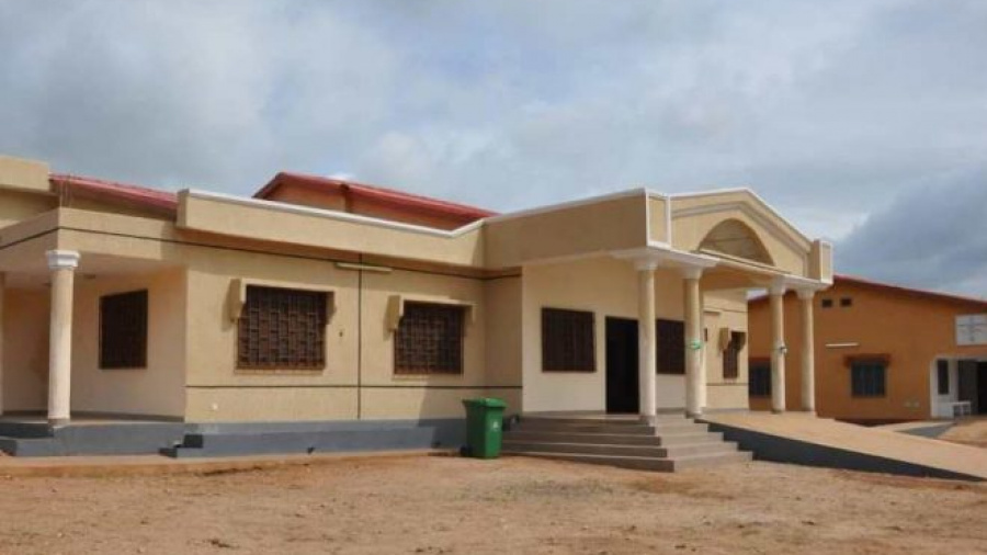 Construction de centres de santé dans les Savanes : le gouvernement en visite sur les chantiers