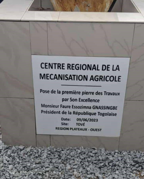 Togo: President Gnassingbé lays the first stone for an agricultural mechanization center in Kpalime