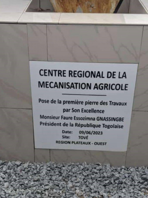 togo-president-gnassingbe-lays-the-first-stone-for-an-agricultural-mechanization-center-in-kpalime