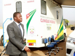 Togo : Rural areas receive five mobile clinics for a better access to health