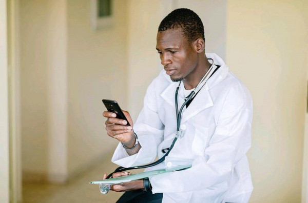 Covid-19: Togolese government to put in place special insurance for health workers