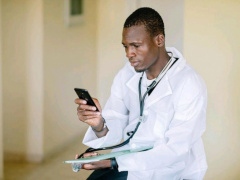 Covid-19: Togolese government to put in place special insurance for health workers