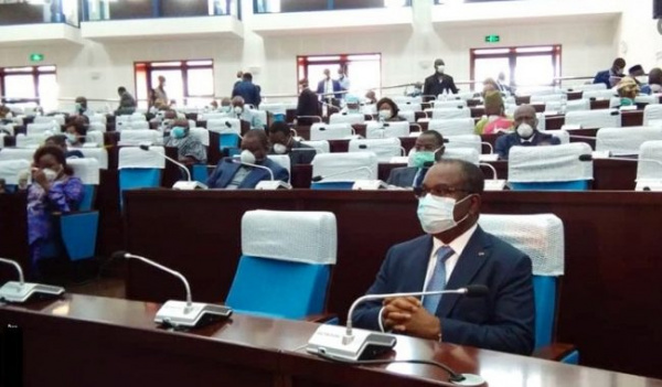 Togo:le Parlement autorise le gouvernement à légiférer pour les six prochains mois