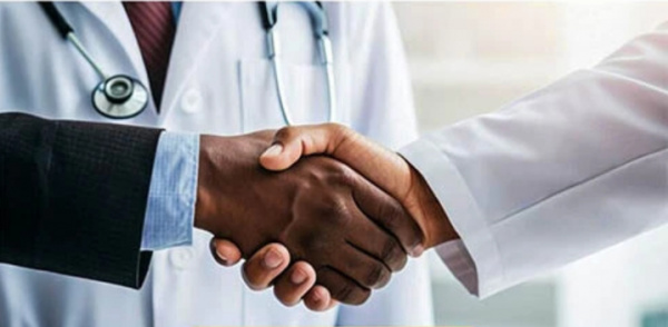 AMU : l’INAM et la CNSS digitalisent le conventionnement pour les prestataires de soins