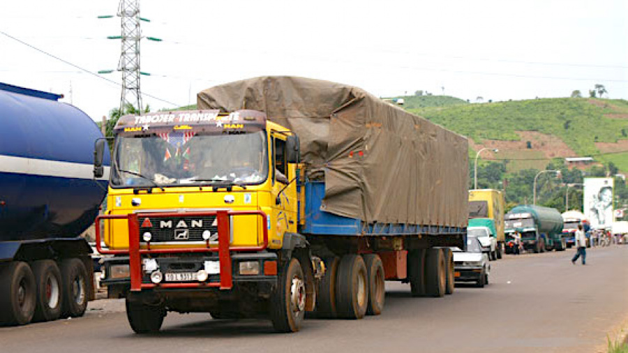Désormais, seuls les véhicules en phase avec la réglementation sont autorisés à emprunter les axes routiers au Togo