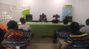 Des acteurs de la soci&eacute;t&eacute; civile veulent &laquo; sauver &raquo; les banques publiques BTCI et UTB, en pleine privatisation