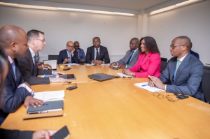 &Agrave; Washington, Sandra Johnson et Sergio Pimenta &eacute;valuent les projets financ&eacute;s par la SFI au Togo