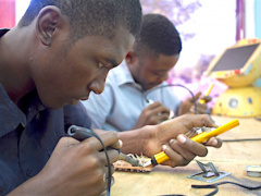 Users of French search engine financed a FabLab in Northern Togo