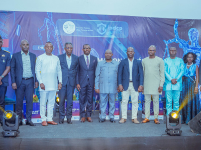 transformation-numerique-au-togo-la-place-du-droit-au-coeur-des-debats