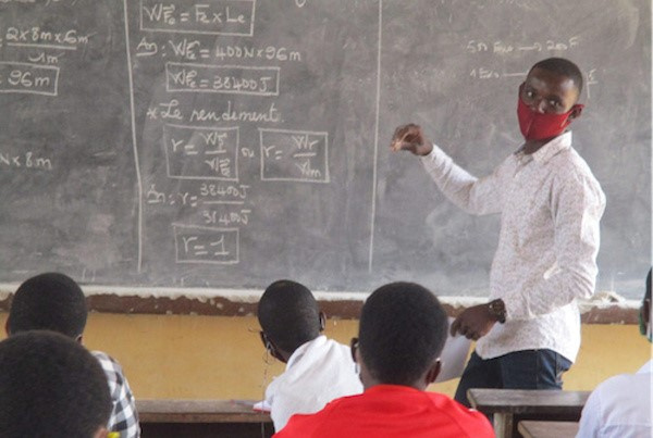 Togo : 26 enseignants rétablis dans leurs fonctions, 112 définitivement radiés