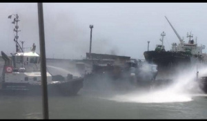 Togo : des enqu&ecirc;tes ouvertes apr&egrave;s l&rsquo;incendie d&rsquo;un navire au Port de Lom&eacute;
