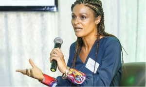 Ay&eacute;l&eacute; LOCOH-DONOU