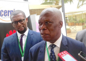 Le Togolais Yao Dogbo, PDG de CERGI Banking, grand prix des nouvelles technologies des B&acirc;tisseurs de l&rsquo;&eacute;conomie africaine