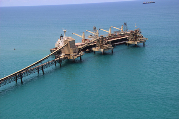 Togo : Sogea-Satom, LSE et Freyssinet (Vinci Construction) vont réhabiliter le wharf de Kpémé pour 14,8 millions d’euros