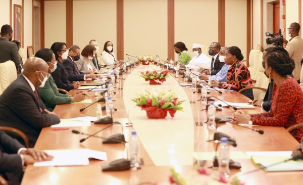 Lomé and Libreville explore new ways to bolster bilateral cooperation