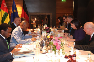 Diplomatie : A Munich, Robert Dussey discute s&eacute;curit&eacute; avec les repr&eacute;sentants europ&eacute;ens