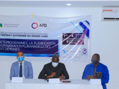 Greater Lomé district holds public management workshop for its agents