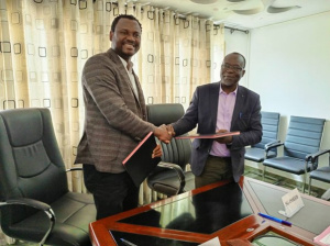 Coop&eacute;ration : l'INSEED Togo signe un partenariat avec le Centre Africain pour le D&eacute;veloppement &Eacute;quitable