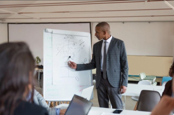 Togo: une mission pour repréciser les rôles et responsabilités des contrôleurs financiers