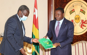 Abdoulaye Diop pr&eacute;sente l&rsquo;agenda 2025 de l&rsquo;Uemoa &agrave; Faure Gnassingb&eacute;