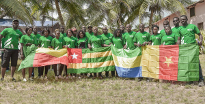 Gozem pose ses valises &agrave; Libreville