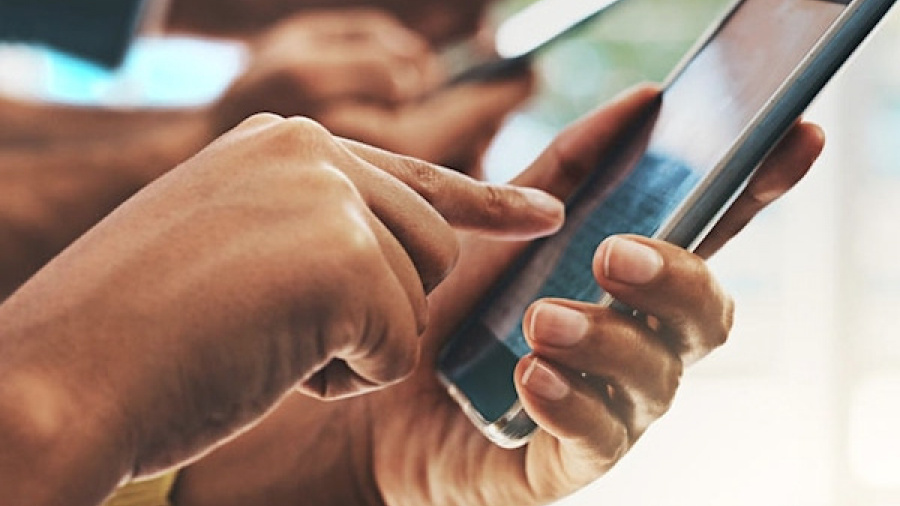 togo-s-mobile-penetration-tops-100-for-first-time-as-subscriptions-hit-8-69-mln