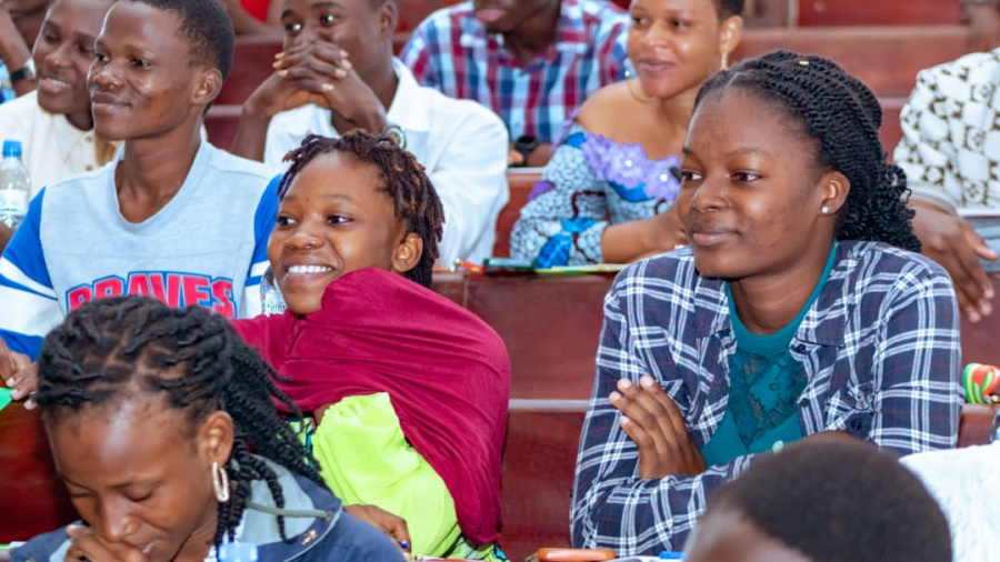 Togo : début du projet ‘Vacances actives en entreprises’, 1200 jeunes en immersion dans le monde professionnel