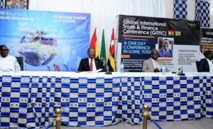 Lom&eacute; et Accra &eacute;voquent des pistes de renforcement de leurs relations commerciales