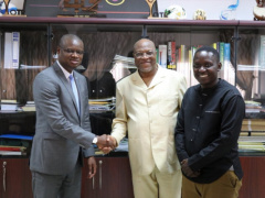 Togocom and PNUD plan on establishing new incubators based on Rwandan KLab model
