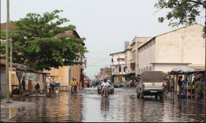 A Lom&eacute;, des experts planchent sur la mise en place d&rsquo;un syst&egrave;me d&rsquo;alerte contre les inondations