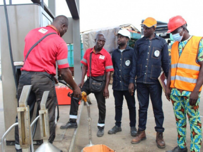 togo-measurement-tools-at-gas-stations-inspected-by-the-ministry-of-trade