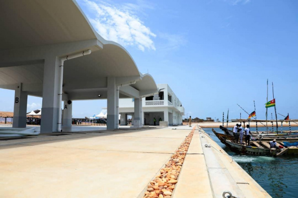 Togo: President Gnassingbé inaugurates new fishing port in Gbetsogbe-Baguida