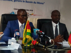 Retards d'ex&eacute;cution de travaux de pistes rurales : le ministre Tchede Issa hausse le ton !