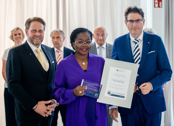 Togolese Prime Minister receives Carl Von Carlowitz Prize for sustainable development