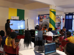AfDB disburses funds to push more women into ECOWAS’ digital financial market