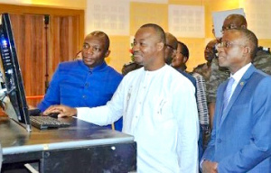 Int&eacute;gration r&eacute;gionale : les douanes togolaise et burkinab&egrave; s&rsquo;interconnectent