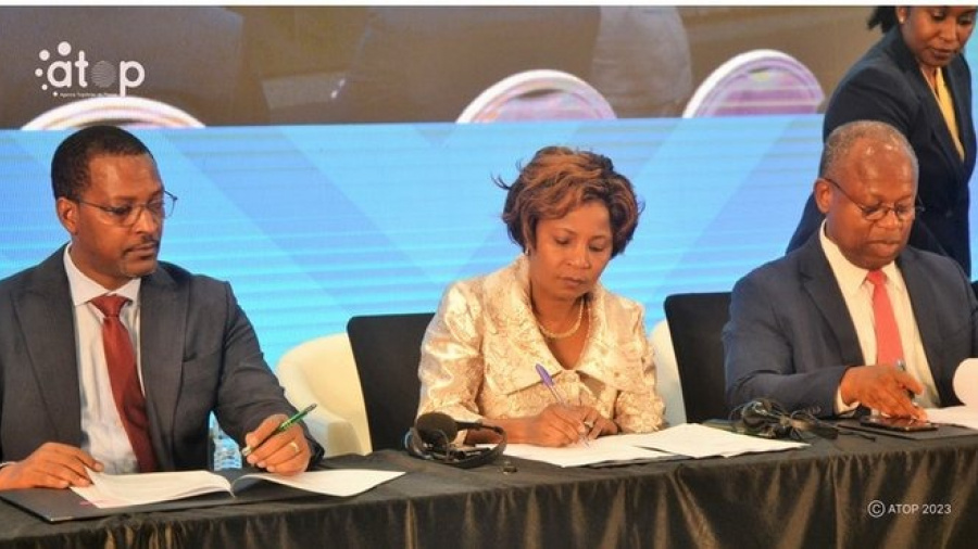 Togo : CNSS, LONATO, premiers actionnaires du Fonds d&#039;accélération pour les infrastructures d&#039;Africa50