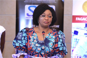 Naka de Souza, directrice g&eacute;n&eacute;rale de l&rsquo;ANPGF participe &agrave; Cotonou au 1er Salon Africain de la Garantie
